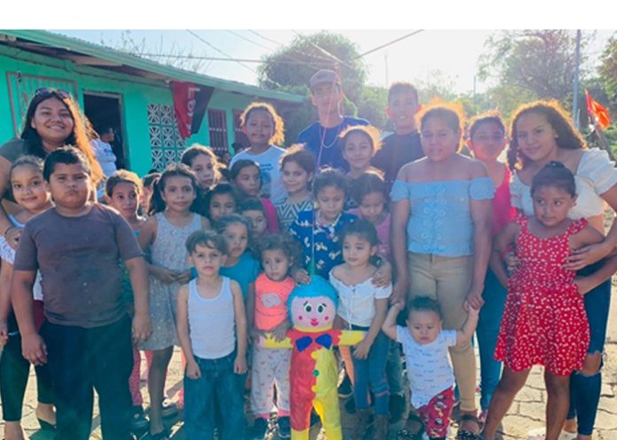 Realizan festival para los mimados en todo el territorio nacional