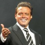 Luis Miguel escribe extraños mensajes en Twitter, ¿fue hackeado?
