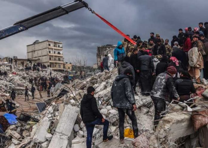Terremotos en Turquía y Siria dejan más de 30,000 muertos