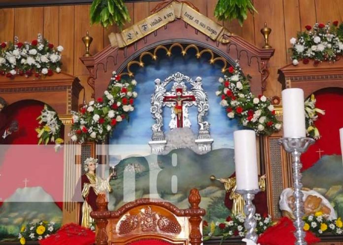 La Trinidad recibe imagen del Santo Patrón