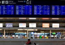Huelga en ocho aeropuertos de Alemania deja miles de vuelos cancelados Huelga en ocho aeropuertos de Alemania dejó miles de vuelos cancelados