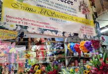 Pasteles y flores, 2 opciones para regalar en el día de san Valentín Pasteles y flores, 2 opciones para regalar en el día de san Valentín