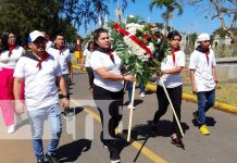 Nicaragua recuerda 35 años de la partida física de Nora Astorga Foto: Juventud Sandinista rinde homenaje a la guerrillera Nora Astorga / TN8