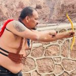 ¿¡Qué le pasa!? Juan Caldera se viste de cupido en Las Vegas (FOTOS) Foto: Juan Caldera en Las Vegas