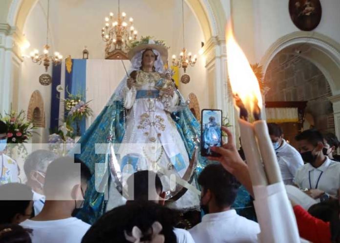 cande-diriomo-3 Foto: Tradición de quema de candelas en Diriomo / TN8