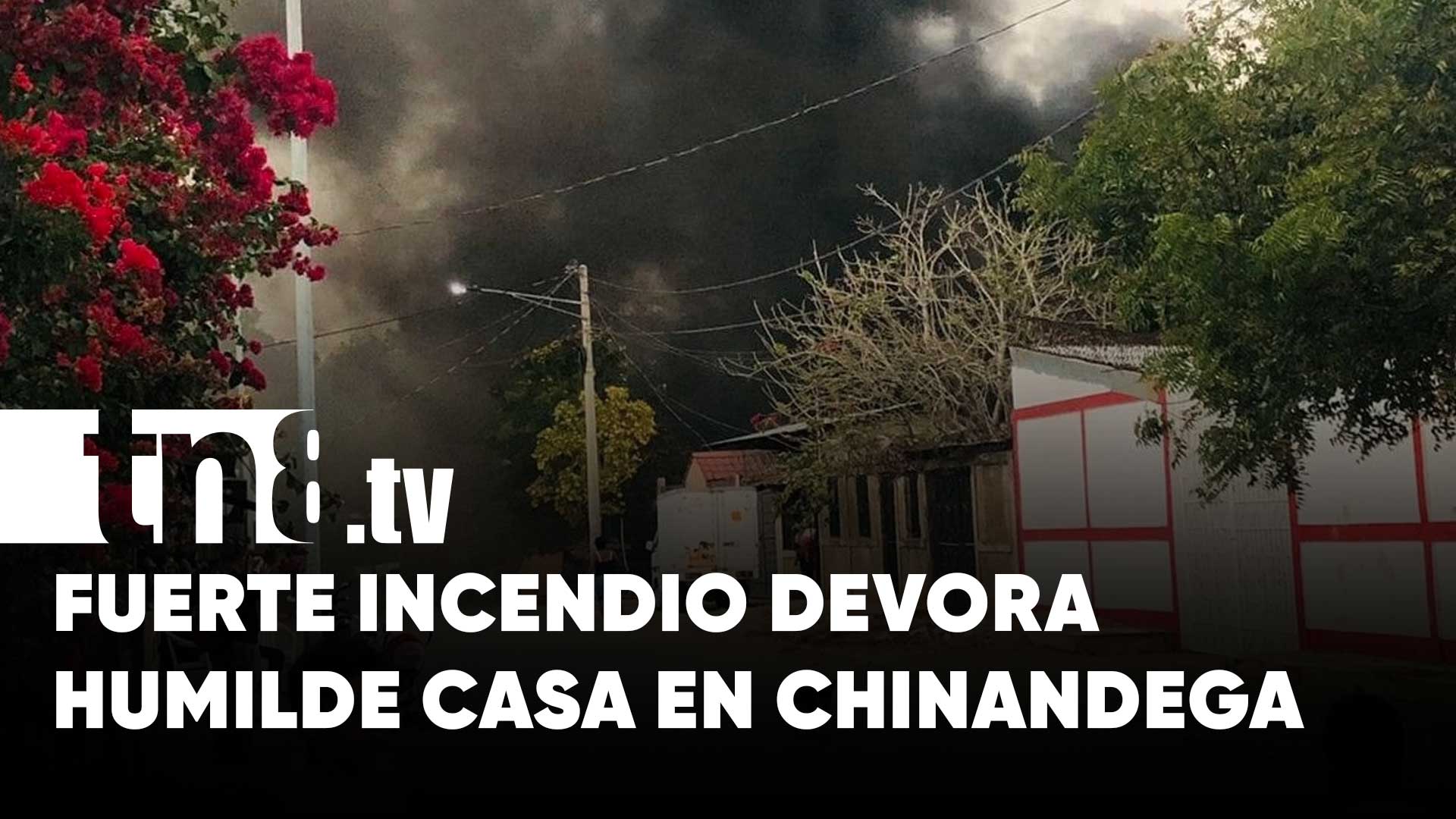 Voraz incendio reduce a cenizas una humilde vivienda en Somotillo ...