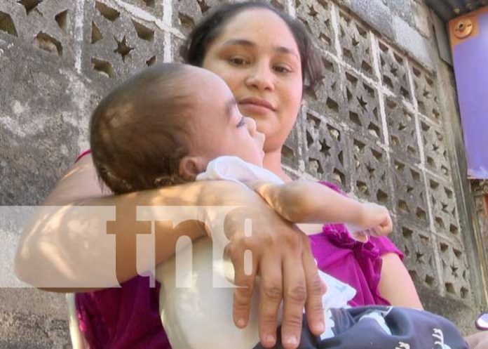 Foto: Diego es un bebé que necesita de ayuda para respirar / TN8