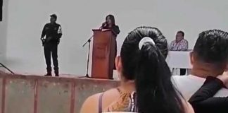 Rectora se hace viral por discurso donde prohíbe celulares
