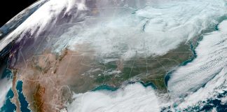 Temperaturas bajo cero causa estragos en Texas ¡miles están sin luz!