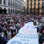 Monumental protesta en Madrid en defensa del sistema público de Salud Monumental protesta en Madrid en defensa del sistema público de Salud