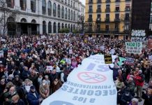 Monumental protesta en Madrid en defensa del sistema público de Salud Monumental protesta en Madrid en defensa del sistema público de Salud