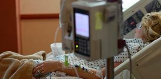 Castigo a su hija y terminó apuñalada por su yerno de 13 años en España