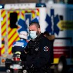 En plena clase un alumno apuñaló hasta la muerte a su profesora en Francia En plena clase un alumno apuñaló hasta la muerte a su profesora en Francia