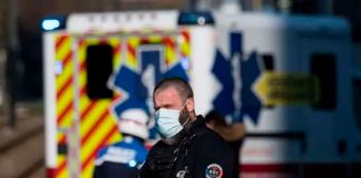 En plena clase un alumno apuñaló hasta la muerte a su profesora en Francia
