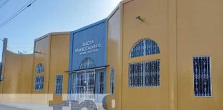 Foto: Alabanzas a Dios con la Iglesia El Calvario / TN8