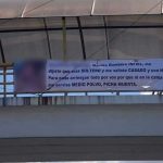 «Medio polvo»: Ponen manta en Ciudad Sandino para exponer a «bombero infiel» Foto: Manta en el puente de Ciudad Sandino / Cortesía