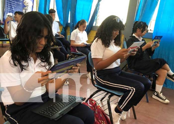 inter-seguro-1 Foto: MINED Nicaragua implementa campaña de internet seguro / TN8