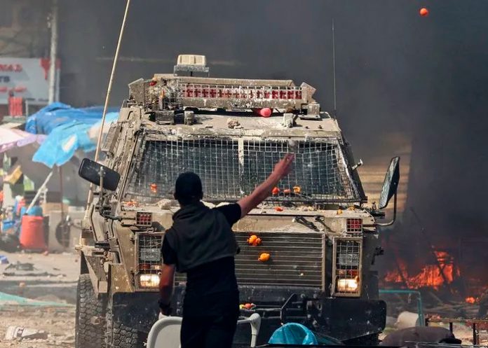 Ejército israelí masacró a 10 palestinos y dejó a 100 heridos en Cisjordania