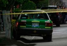 Taxista en México mató a puñaladas a su pasajero ¡le faltaba cinco pesos! Taxista en México mató a puñaladas a su pasajero ¡le faltaba cinco pesos!