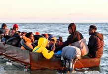 Ocho migrantes muertos, entre ella una embarazada, en el Mediterráneo