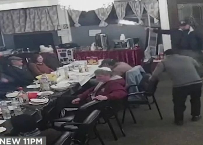 Arrestan a sospechoso de tiroteo en una sinagoga de Estados Unidos