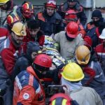 Emiten más de 100 órdenes por edificios derrumbados en Türkiye Emiten más de 100 órdenes por edificios derrumbados en Türkiye