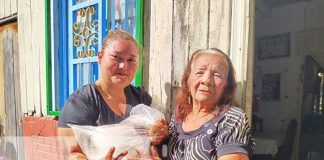 Foto: Entrega de paquetes alimenticios en Managua / TN8