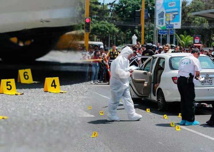 Asesinan a su familia en Perú mientras su abuela lo protege 
