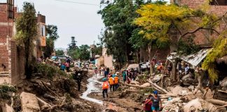 Río de lodo y piedra sepultó a 40 personas por las intensas lluvias en Perú