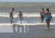 Familias de Managua disfrutan en Pochomil durante este verano 2023 Familias de Managua disfrutan en Pochomil durante este verano 2023