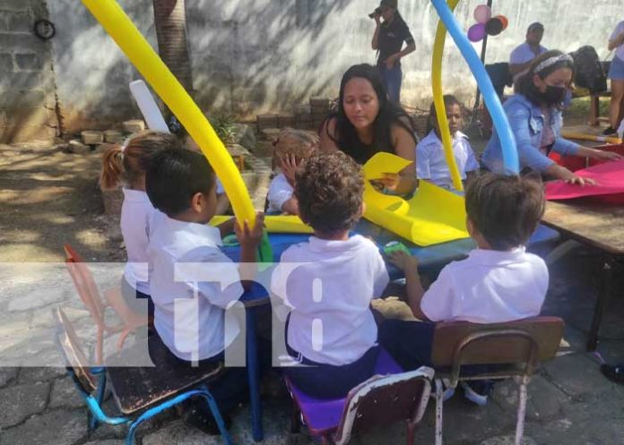 Foto: Educación vial se enseña de forma divertida en preescolar de Managua / TN8
