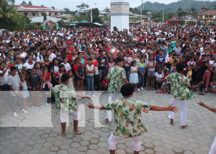 Foto: Plaza Héroes y Mártires inaugurada en La Rampla, Caribe Norte / TN8