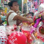 Foto: Bonitos obsequios para San Valentín en el Mercado Roberto Huembes / TN8