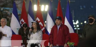 Foto: Presidente Daniel Ortega y la Vicepresidenta Rosario Murillo encabezan acto en honor al General Sandino / TN8