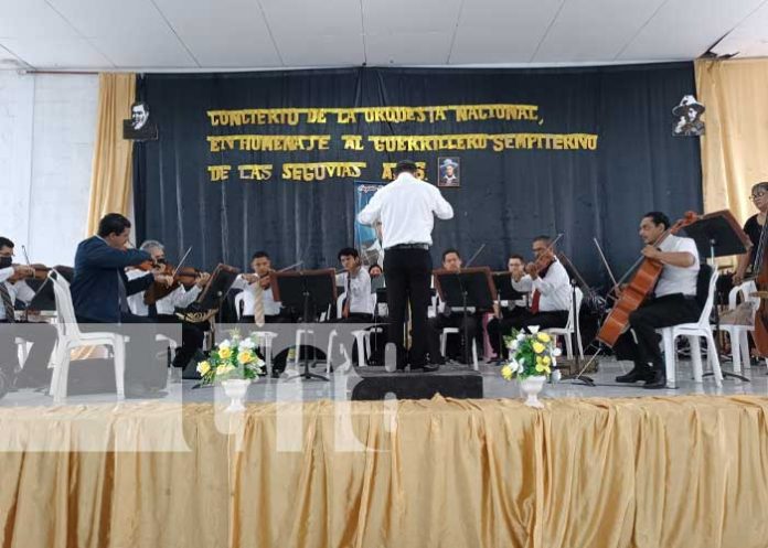Foto: Orquesta de Nicaragua en honor al General Sandino / TN8
