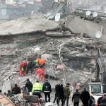 Incendio en Turquía consume la vida de una familia rescatada tras el terremoto Incendio en Turquía consume la vida de una familia rescatada tras el terremoto