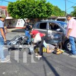Motociclista se suma a la lista de lesionados por accidente en Managua Foto: Motociclista con lesiones tras accidente en Managua / TN8