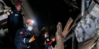 ¡Ni la muerte los separó! Murieron abrazados entre escombros en Turquía