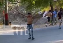 Jóvenes violentos lesionan a cinco personas en trifulca callejera, en Ocotal (VIDEO) Foto: Jóvenes violentos lesionan a cinco personas en trifulca callejera, en Ocotal / TN8