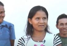 Mujer es viral por vivir con el marido y el amante en la misma casa Mujer es viral por vivir con el marido y el amante en la misma casa