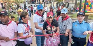 Autoridades locales de Diriamba inauguran primera etapa del parque central