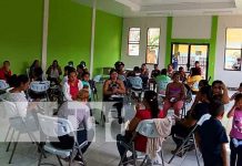 20 mujeres de partos múltiples recibieron paquetes alimenticios en Jinotega Mujeres con partos múltiples reciben paquetes alimenticios