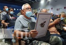 100 retirados del Ejército reciben título de propiedad Foto: 100 retirados del Ejército reciben título de propiedad / TN8