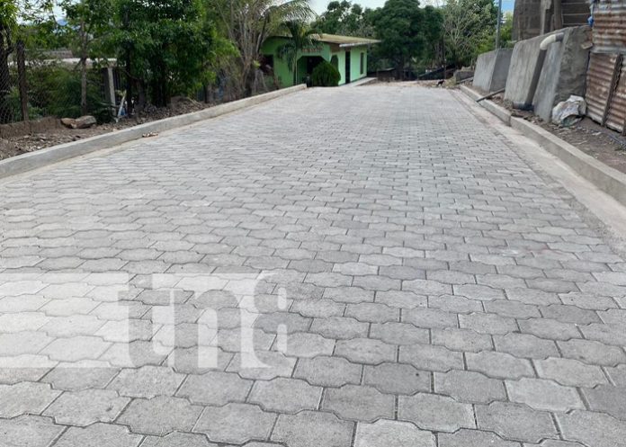 Foto: Nuevas calles adoquinadas en el barrio Diriangén en Juigalpa / TN8