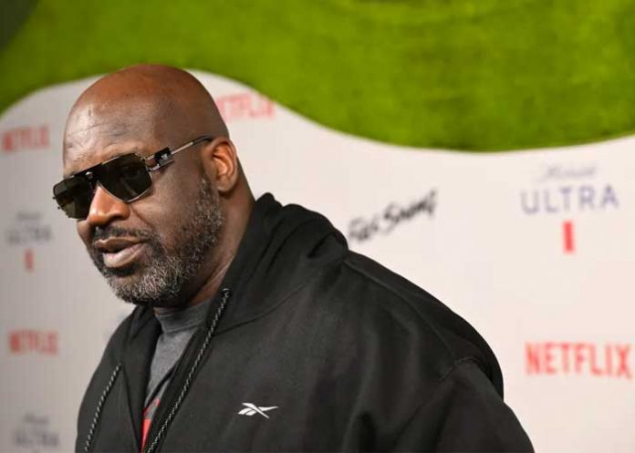Shaquille O’Neal “tira la casa por la ventana” al ritmo de Bad Bunny