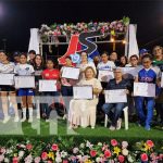 «Deportes con Fuerza de Mujer» Mujeres deportistas de León reciben reconocimiento Mujeres deportista de León reciben reconocimiento