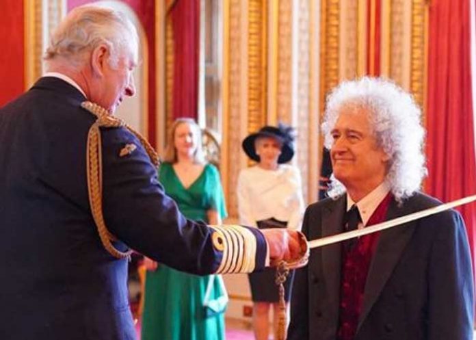 1 Guitarrista de Queen, Brian May, es nombrado caballero