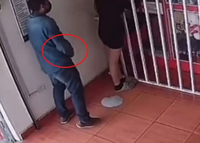 Graban a degenerado que se 