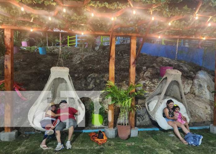 1 Gran atractivo turístico, paseo marítimo y fuente luminosa en León