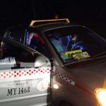 Conductor impacta a dos ciudadanos y se da a la fuga en Granada Foto: Conductor impacta a dos ciudadanos y se da a la fuga en Granada / TN8